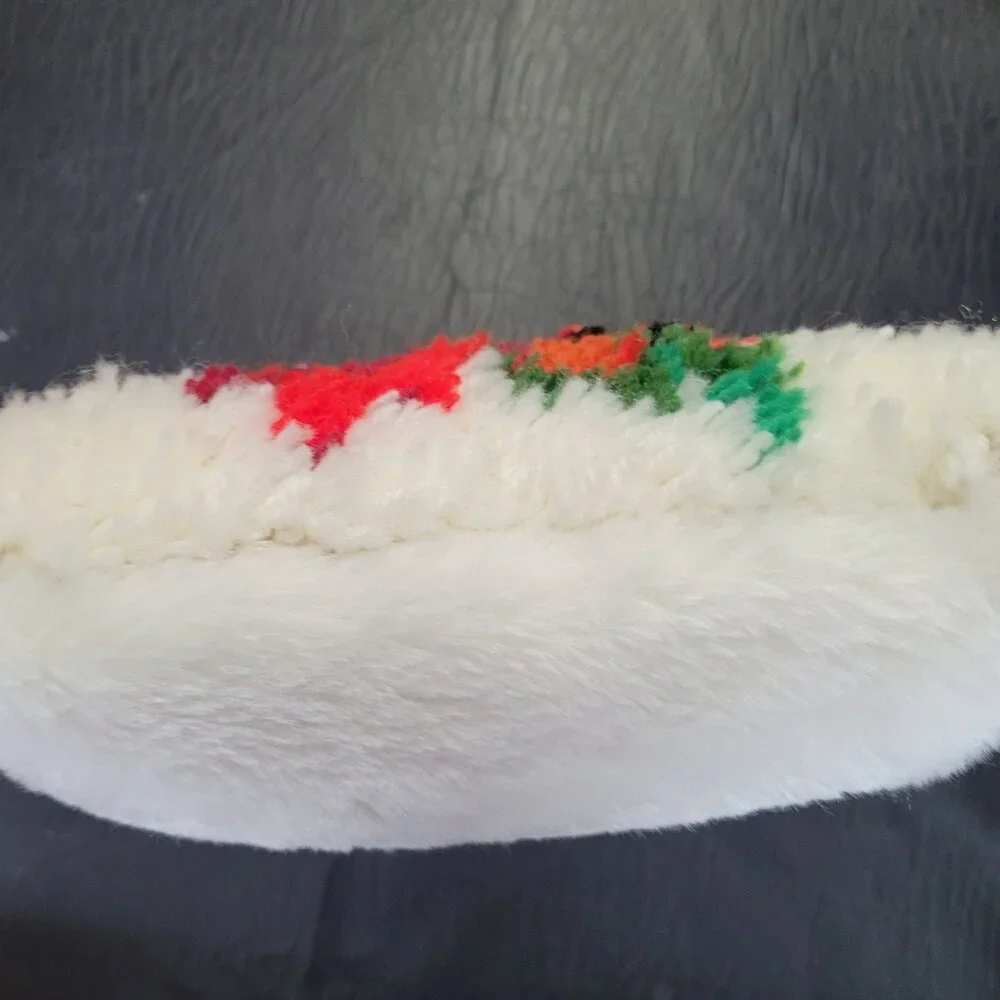 Handmade Latch Hook Throw Pillow White Red‎ Green Poinsettia Christmas 12x12